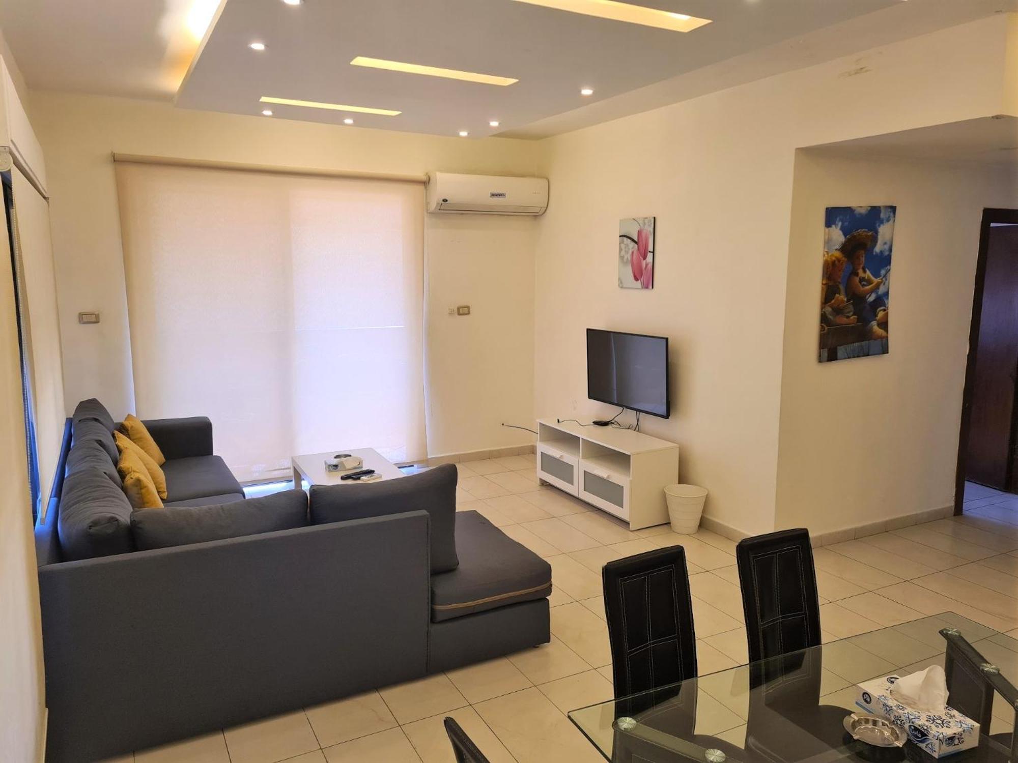 עמאן Dair Ghbar Gate Apartments חדר תמונה