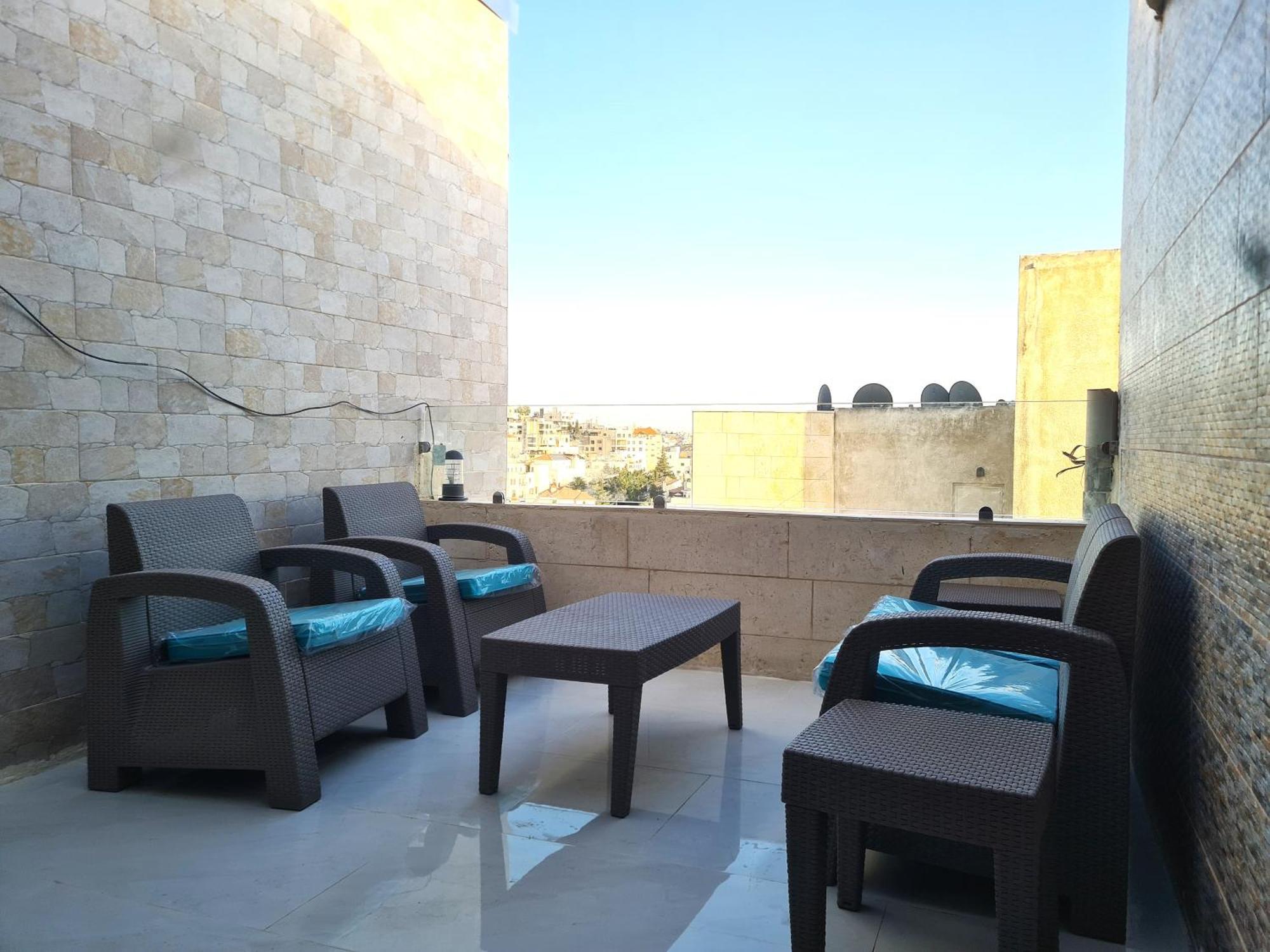 עמאן Dair Ghbar Gate Apartments חדר תמונה