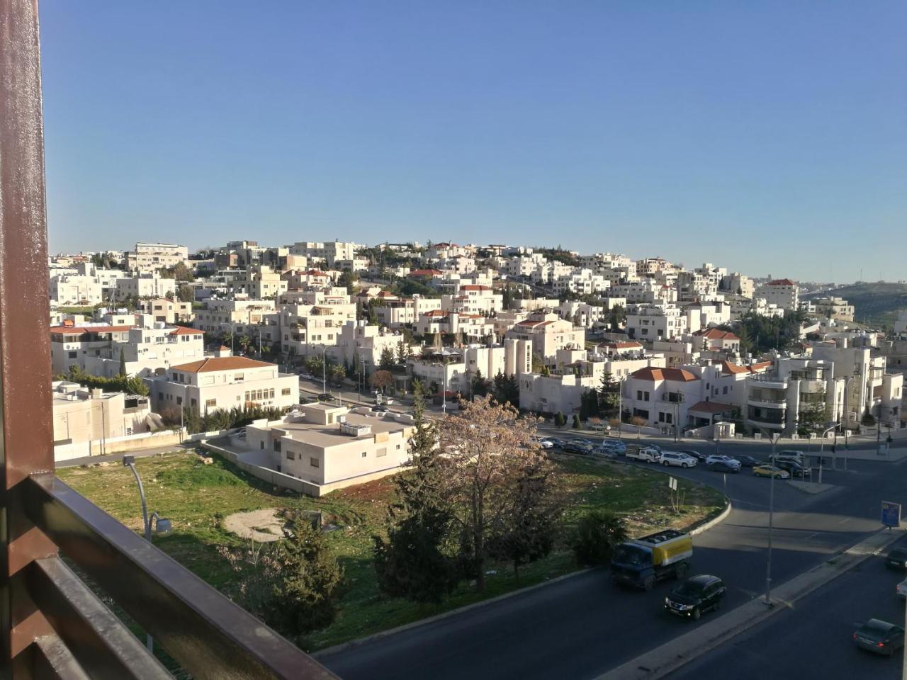 עמאן Dair Ghbar Gate Apartments מראה חיצוני תמונה
